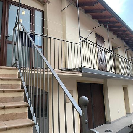 Вилла La Casa Di Nonna Pina Roccasparvera Экстерьер фото