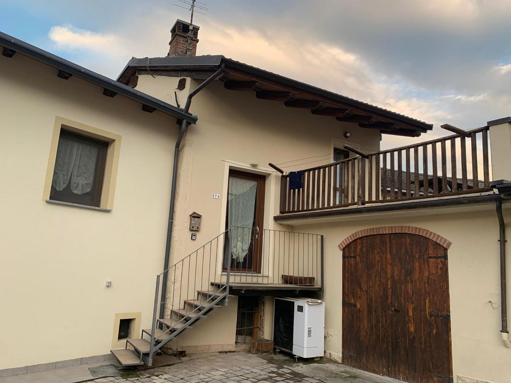 Вилла La Casa Di Nonna Pina Roccasparvera Экстерьер фото